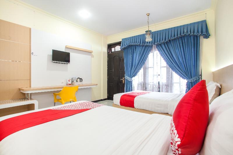 Hotel Oyo 940 Telaga Mas International Sarangan Exterior foto